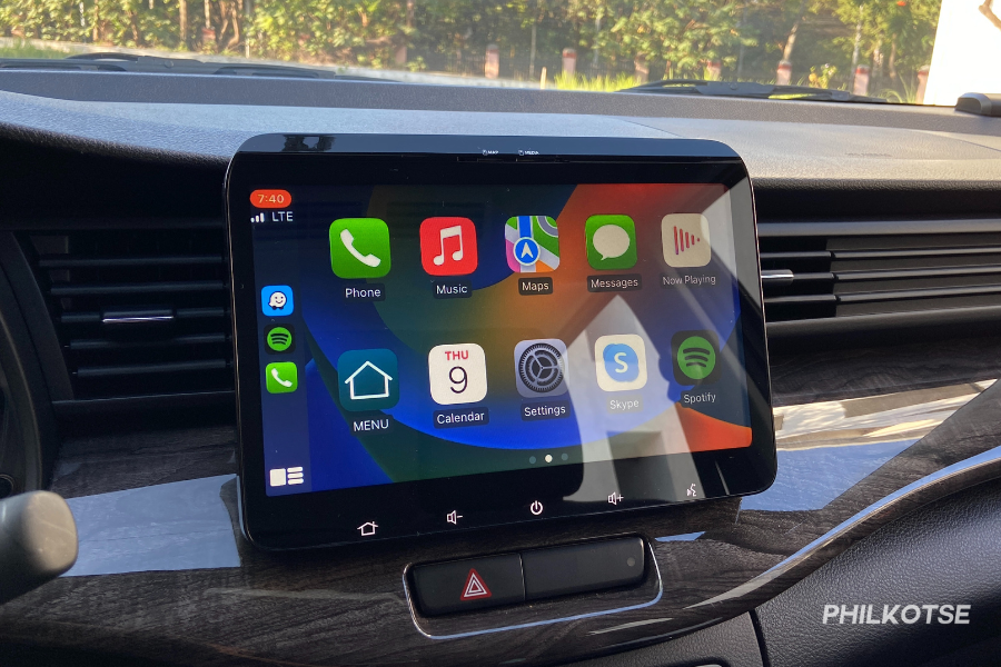 2023 Suzuki Ertiga Hybrid infotainment touchscreen with Apple CarPlay